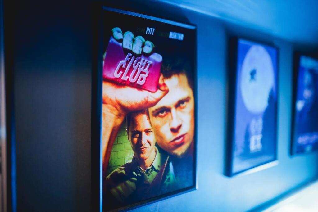 Games And Movies Lounge 7 Bed City Centre Apartment Newcastle upon Tyne Buitenkant foto